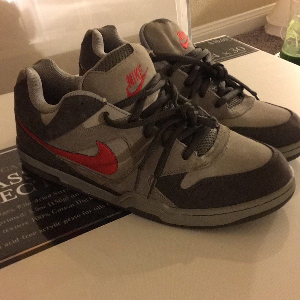 Nike Men Shoe Size 13